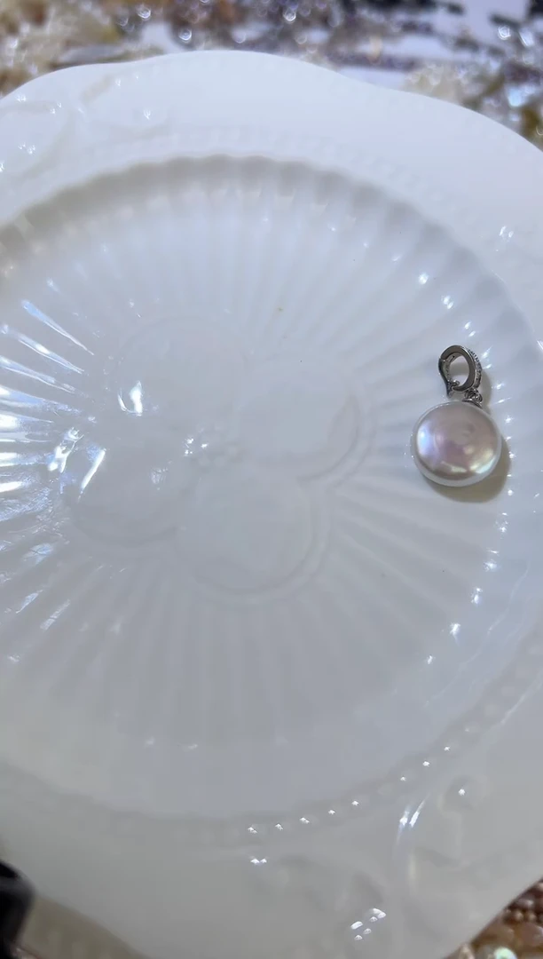 吊坠(不含链)银S925镶嵌淡水珍珠极光圆饼
