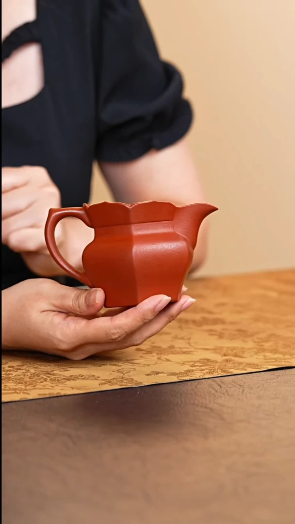 茶杯紫砂宜兴原矿紫砂朱泥僧帽主人公道杯