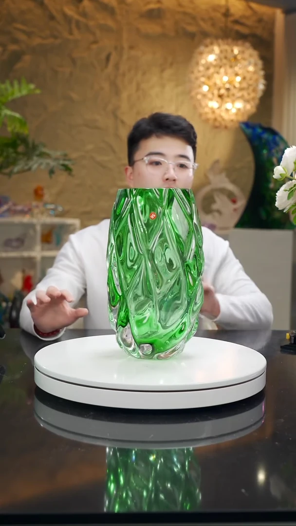 手工艺品琉璃绿色菱形花瓶