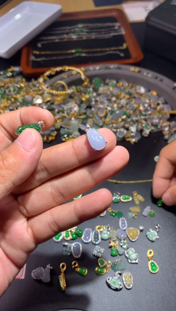 吊坠(不含链)银S925镶嵌翡翠玖*1