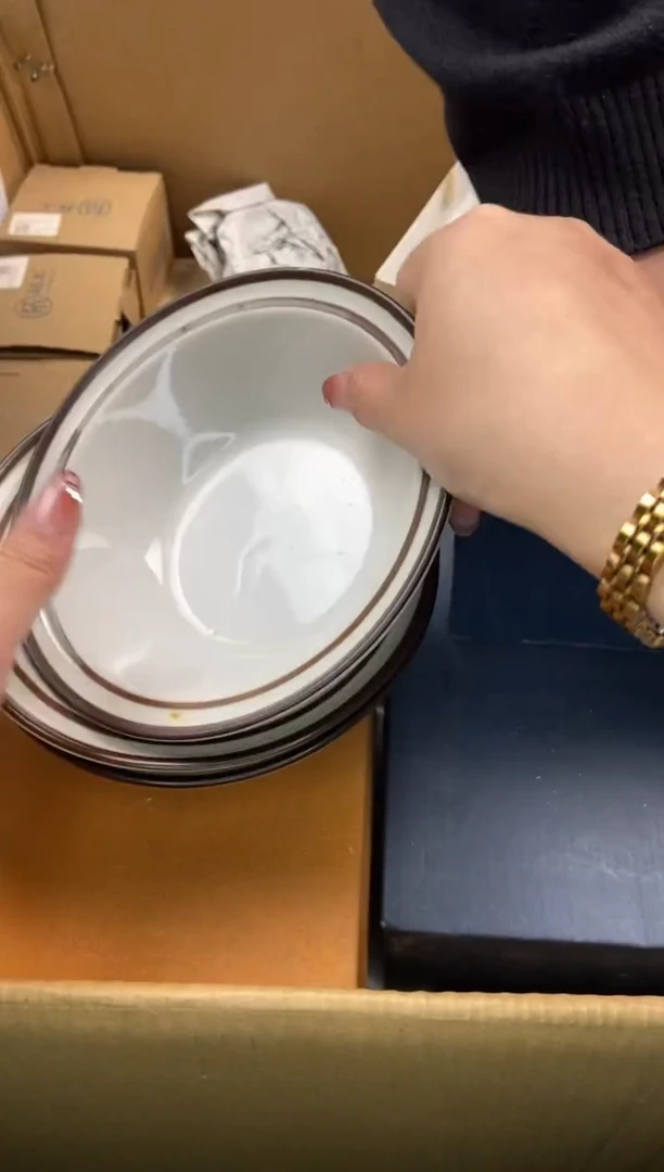 小***村瓷片啦啦啦啦啦啦啦