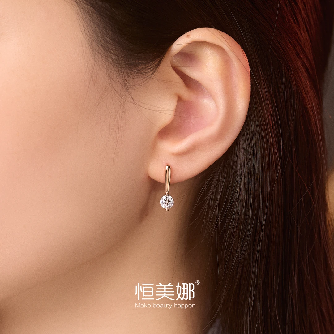 恒美娜 925银莫桑石耳饰 极简50分耳钩简约高级感时尚经典女款ins