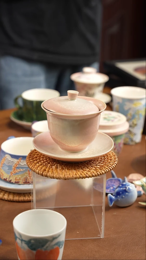 景德镇陶瓷艺术品