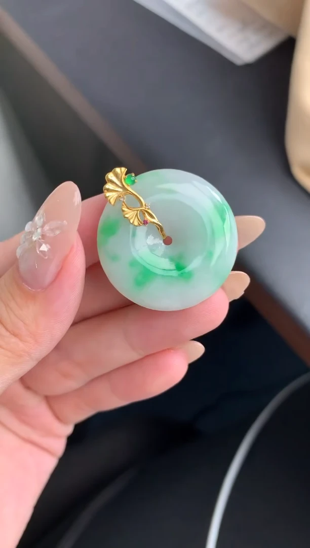 翡翠18K金镶嵌颈饰模式推广期48小时鉴赏期