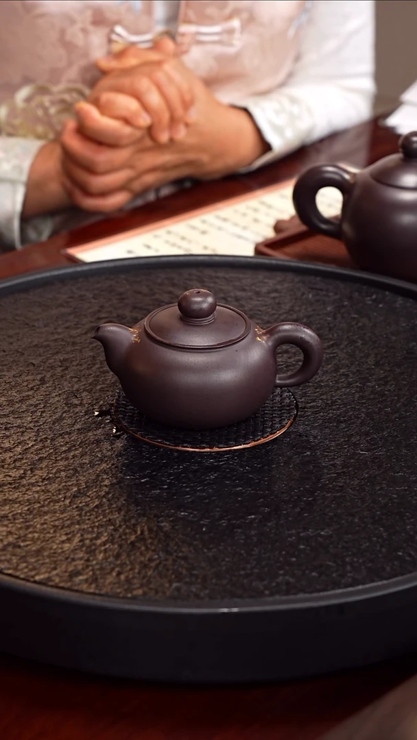 茶壶紫砂张彩萍  芙蓉珠41 黑墩头 180毫升