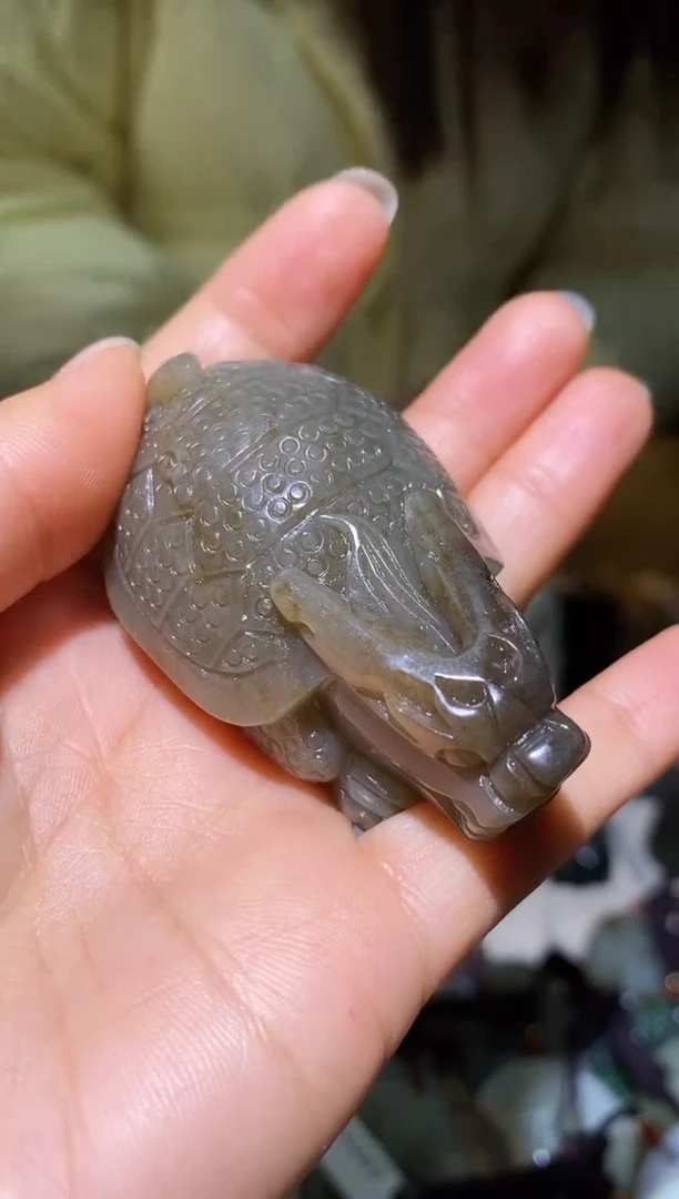 未镶嵌和田玉把件1
