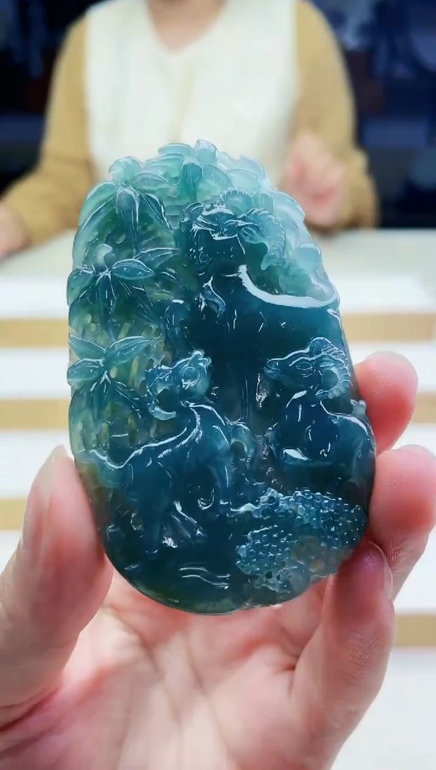未镶嵌定制翡翠毛货09260372