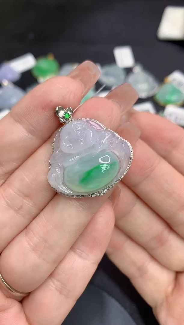 吊坠(不含链)18K金镶嵌翡翠11111111111