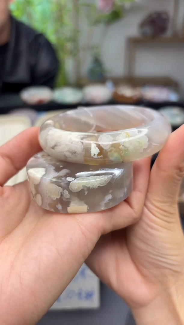 【闪购商品】石英质玉手镯未镶嵌C751(58圈赠送镯心)