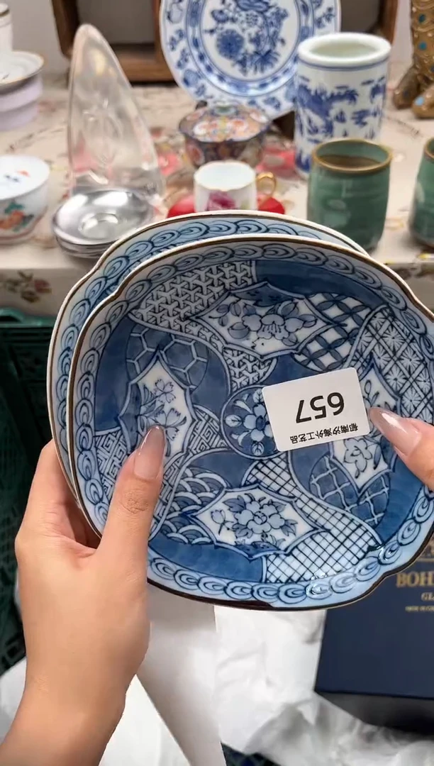 瓷片J****金J         657