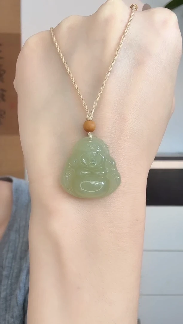 和田玉未镶嵌颈饰和田玉未镶嵌颈饰佛公25mm