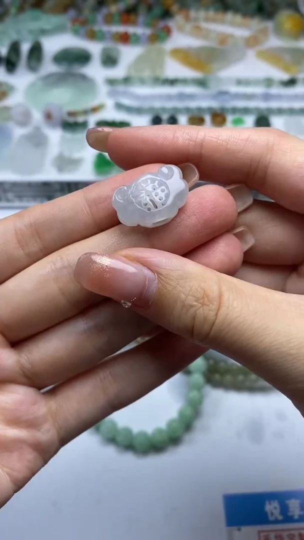未镶嵌定制翡翠毛货定制不退不换