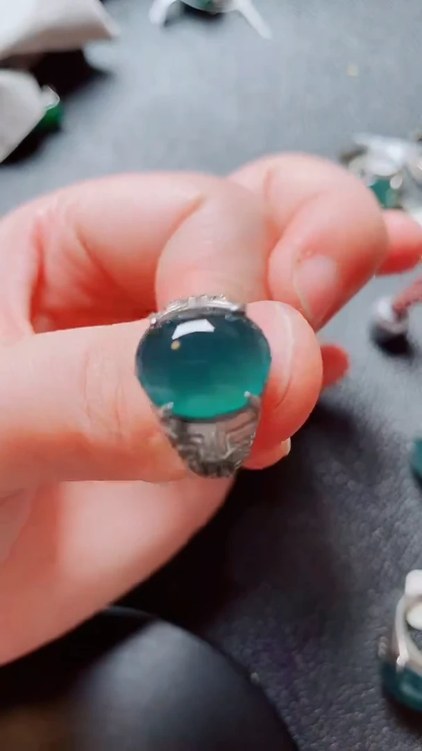 银S925镶嵌戒指翡翠1