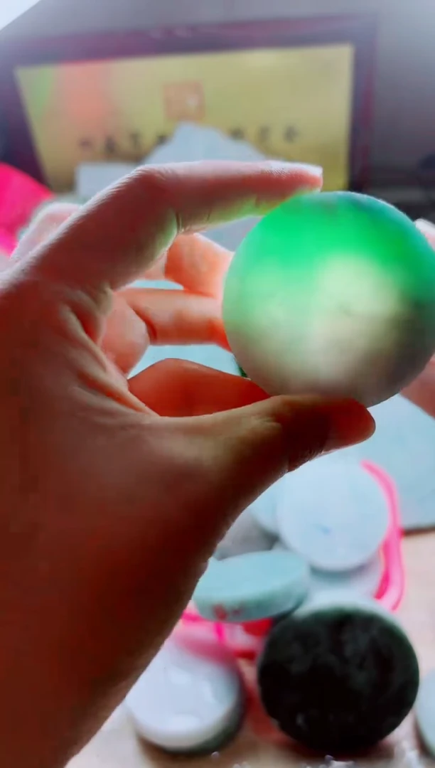 翡翠未镶嵌颈饰A货曹星660