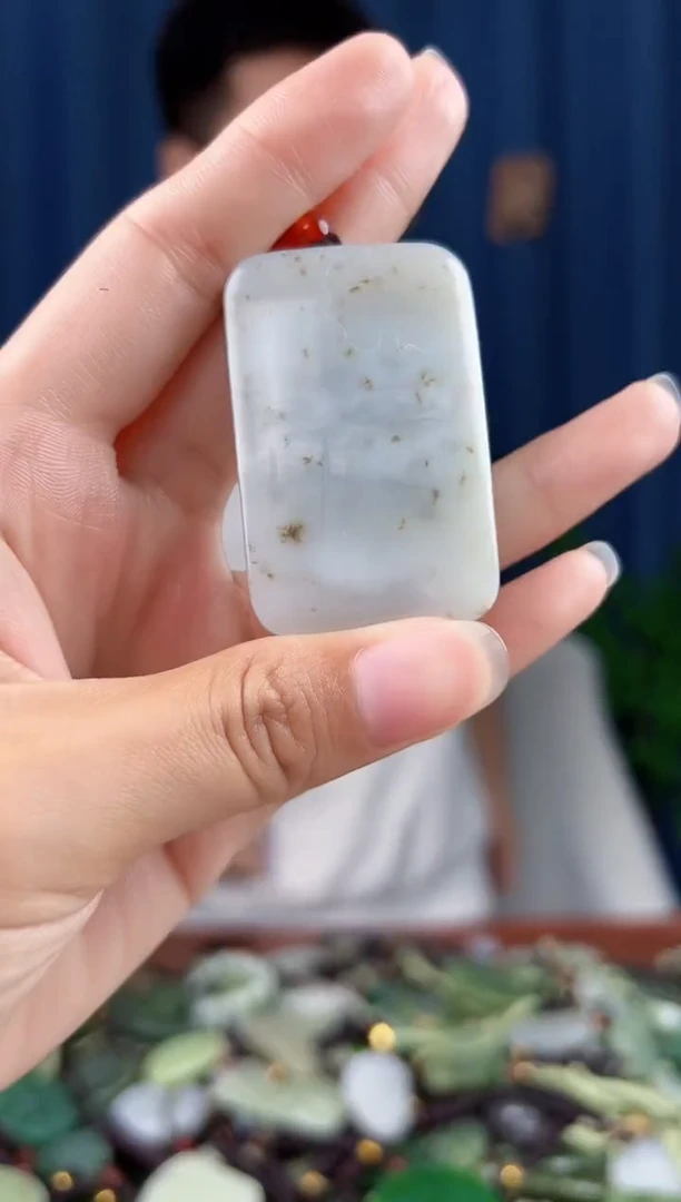 未镶嵌和田玉挂件拍一发一