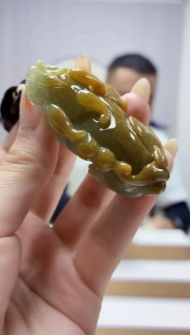 未镶嵌定制翡翠4898jw-毛货挂件62