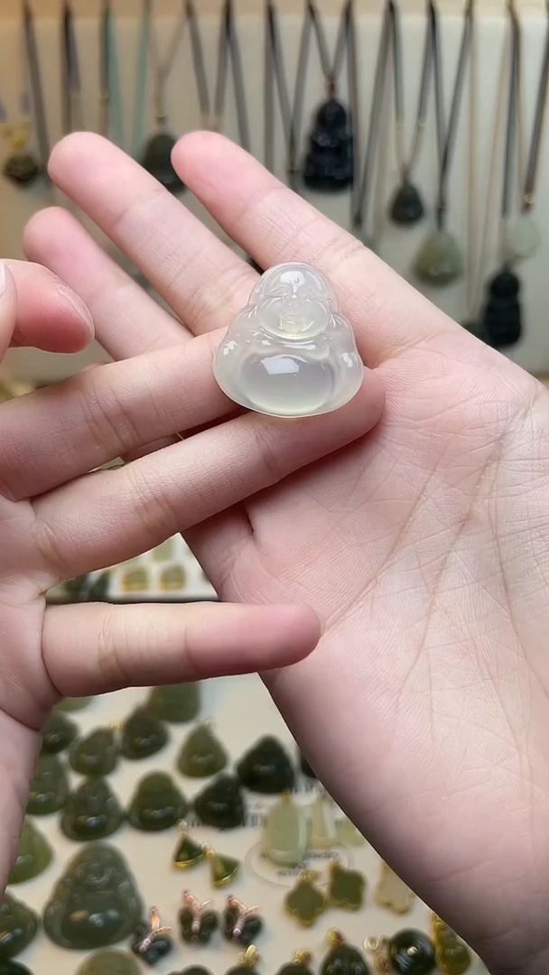 未镶嵌岫玉吊坠(不含链)佛公