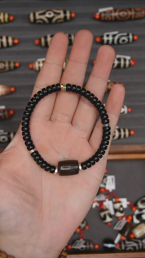 未镶嵌颈饰玛瑙/玉髓1