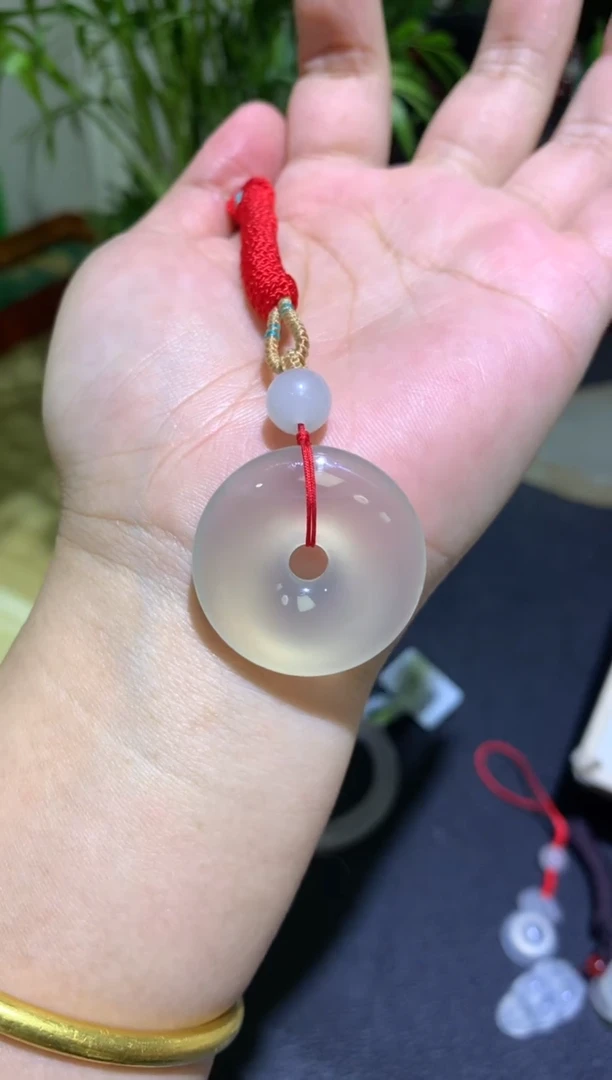 手镯玛瑙/玉髓未镶嵌00031