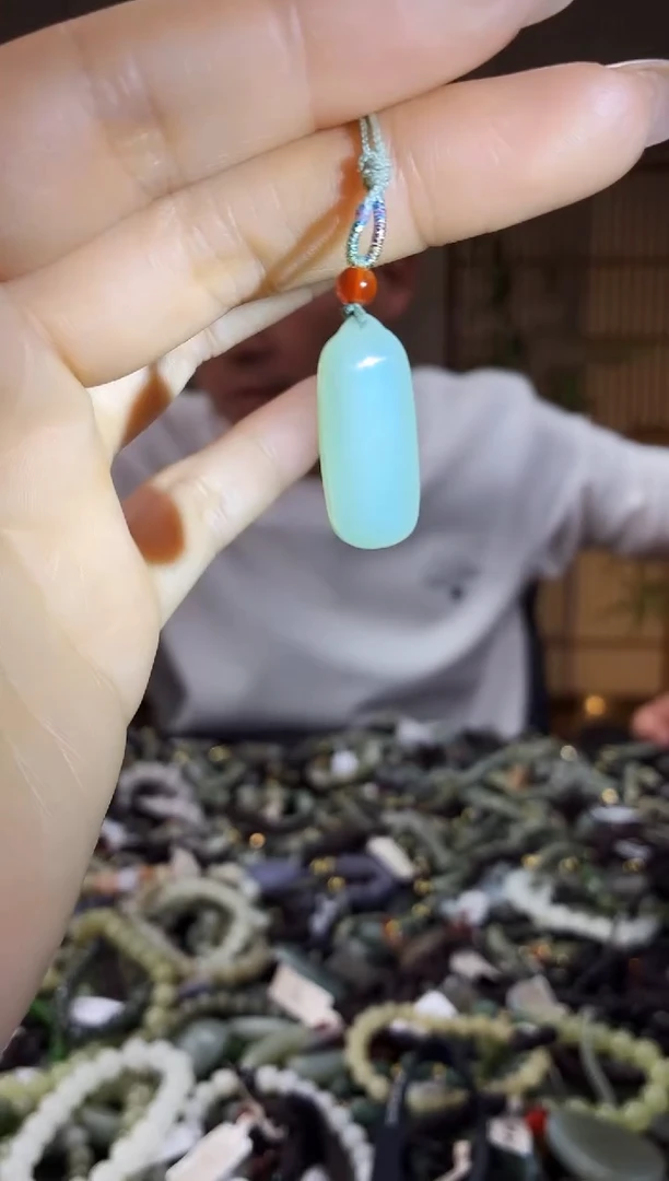 颈饰未镶嵌和田玉多样性发货，拍一发一