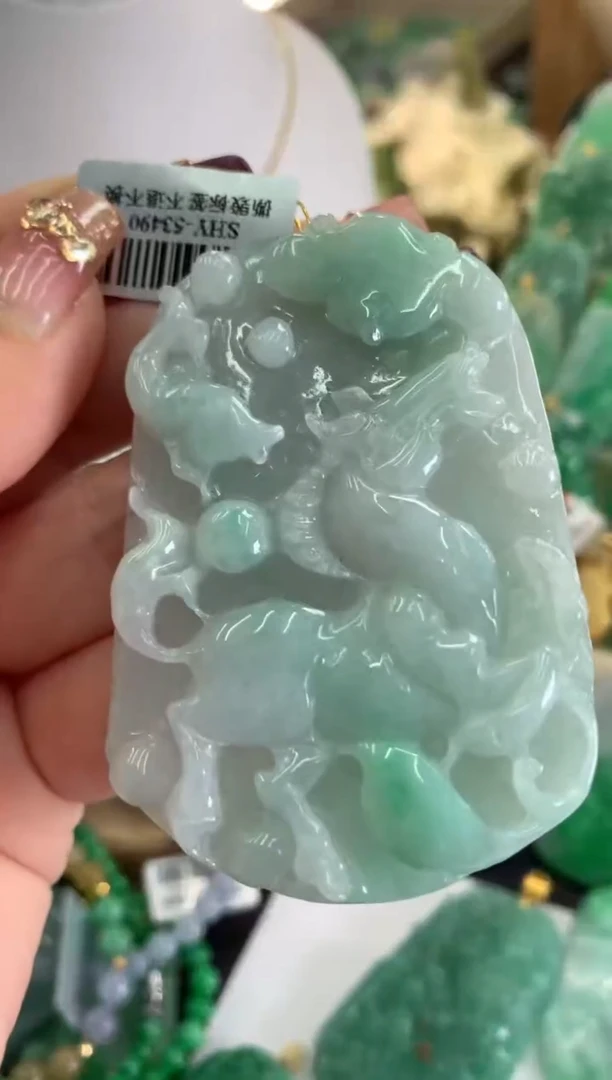 【闪购商品】翡翠吊坠(不含链)未镶嵌挂件