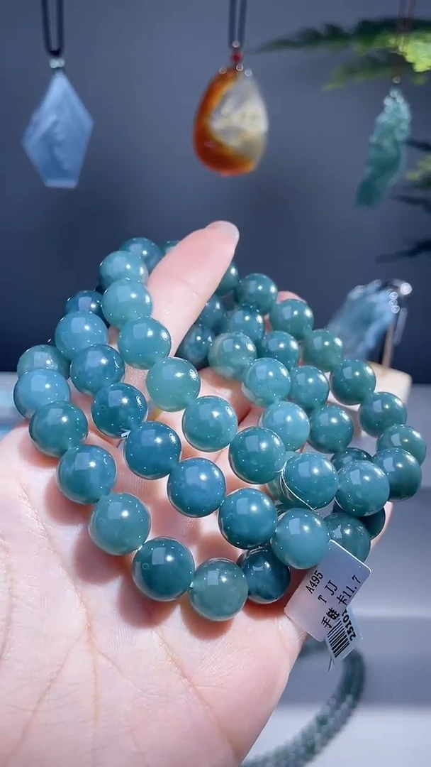 颈饰未镶嵌翡翠手串 多样性发1