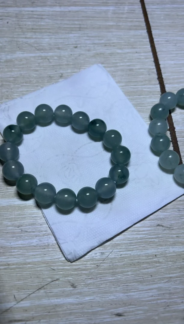 未镶嵌定制翡翠手串