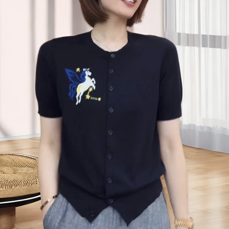 夏季新款大码时尚圆领小马刺绣针织衫短袖上衣女装休闲百搭上衣