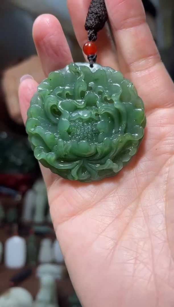 颈饰未镶嵌和田玉·