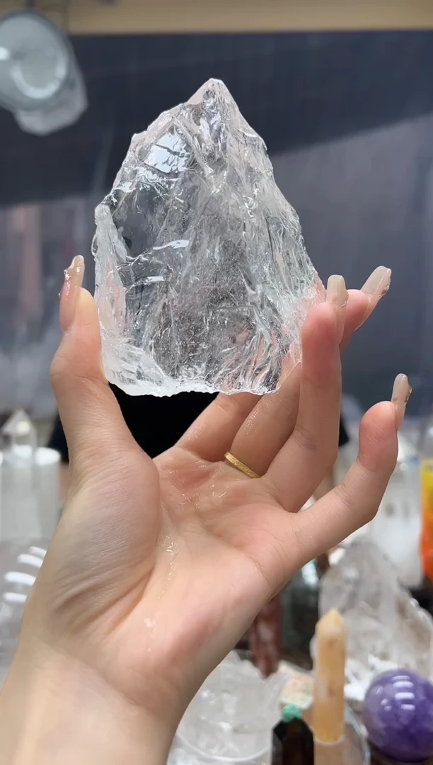 未镶嵌水晶大型摆件（非配饰）471