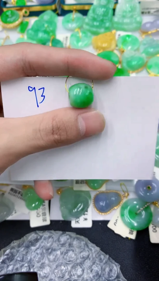 颈饰未镶嵌翡翠111111
