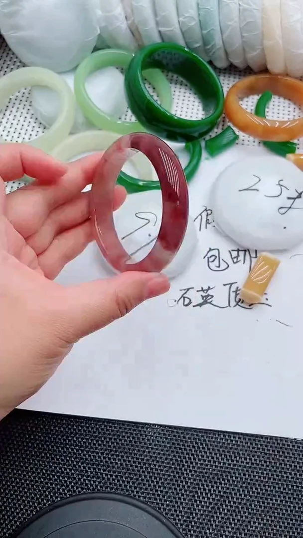 未镶嵌手镯石英质玉136-56-57