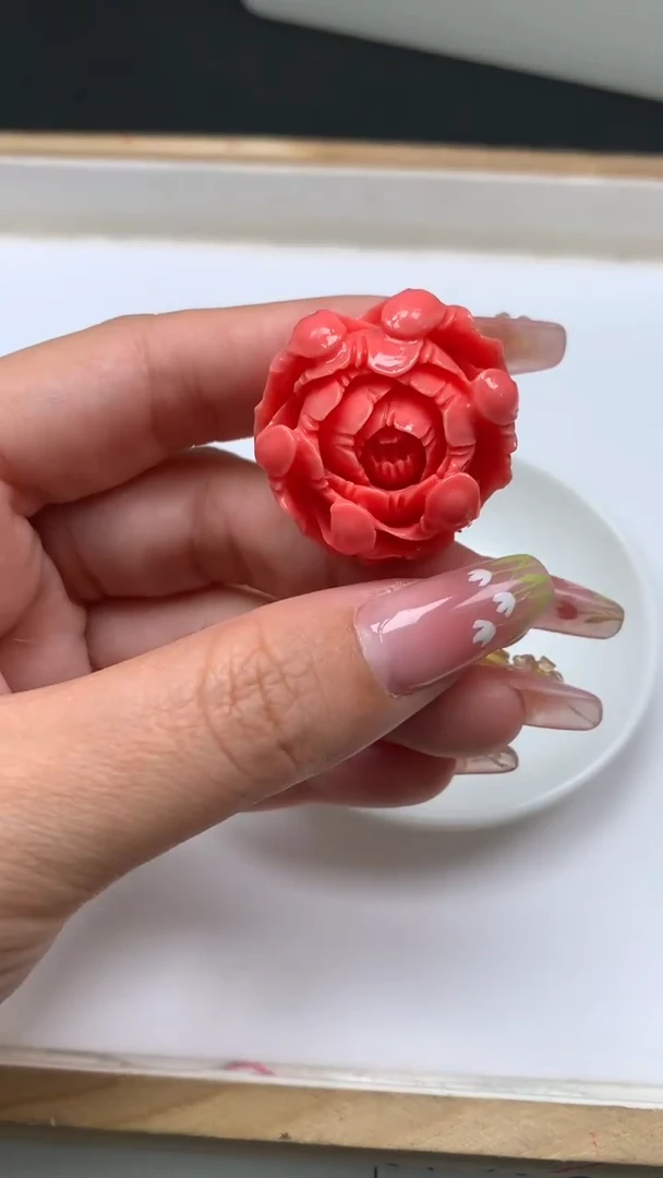 未镶嵌散珠拼合珍珠（马贝珠）E202 女皇贝大牡丹花32*18mm1个8.8元