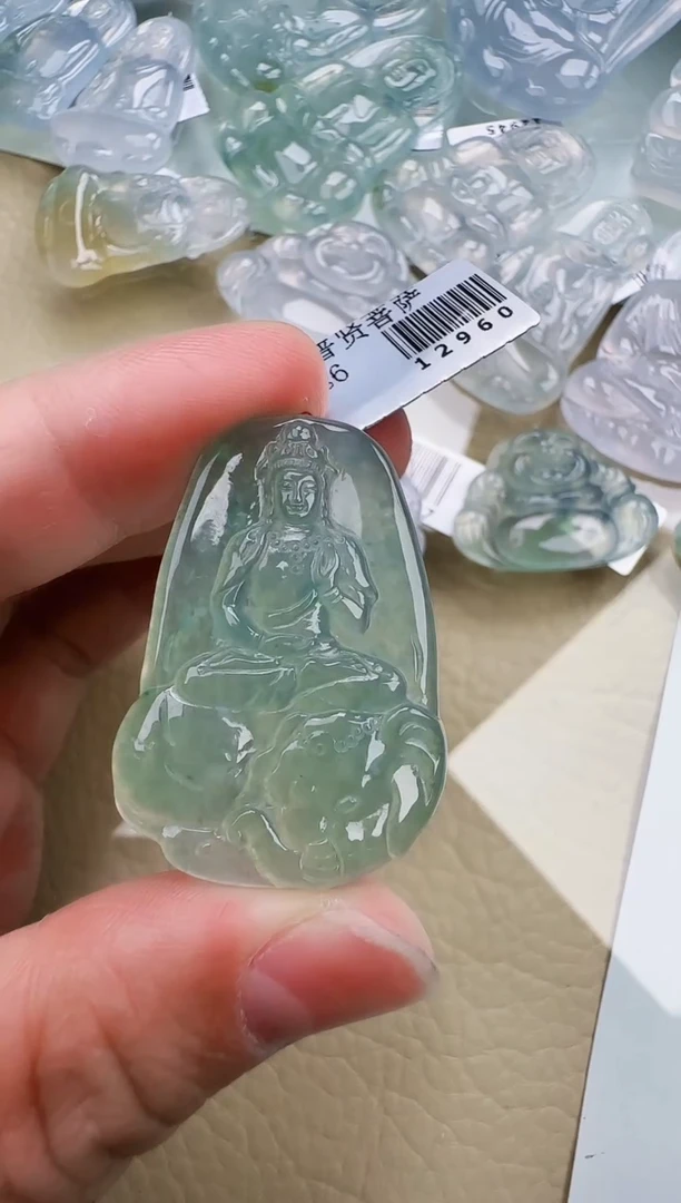 颈饰未镶嵌翡翠缅甸翡翠a货