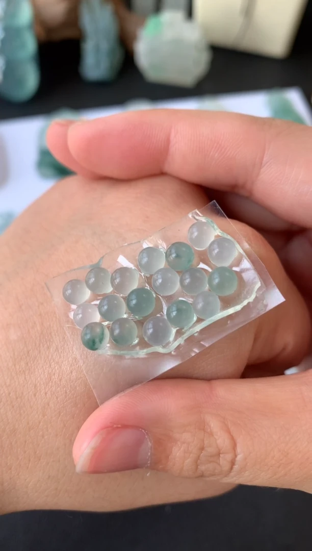 【闪购商品】定制翡翠未镶嵌翡翠