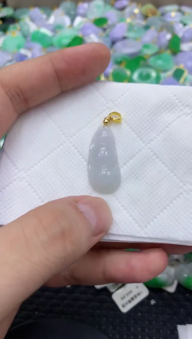 颈饰未镶嵌翡翠天然缅甸翡翠A货