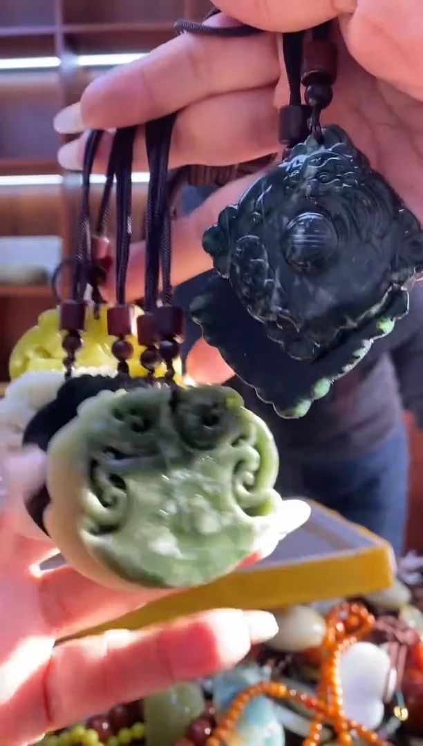 未镶嵌岫玉吊坠多样性发其一拍一发二