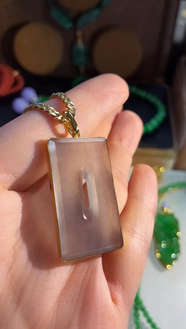 吊坠(不含链)18K金镶嵌翡翠吊坠