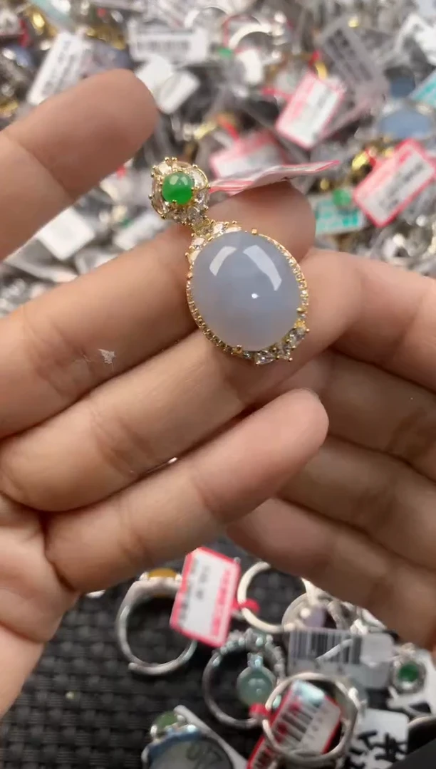 银S925镶嵌戒指翡翠777       8