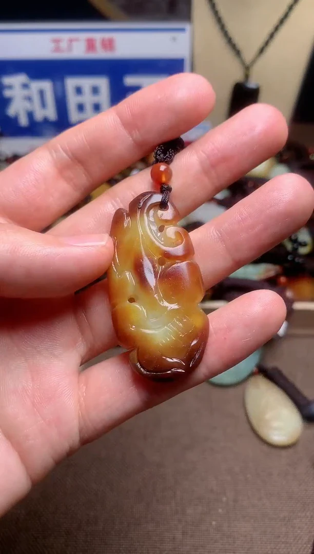 【闪购商品】和田玉颈饰未镶嵌1