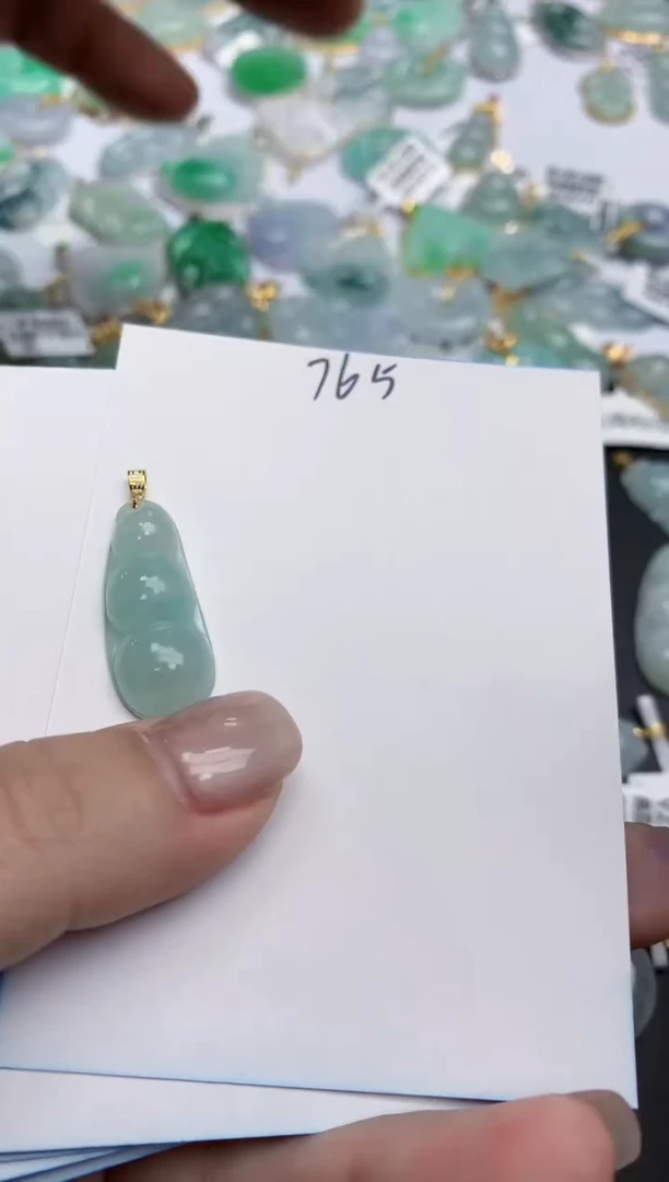【闪购商品】翡翠颈饰18K金镶嵌天然缅甸翡翠A货