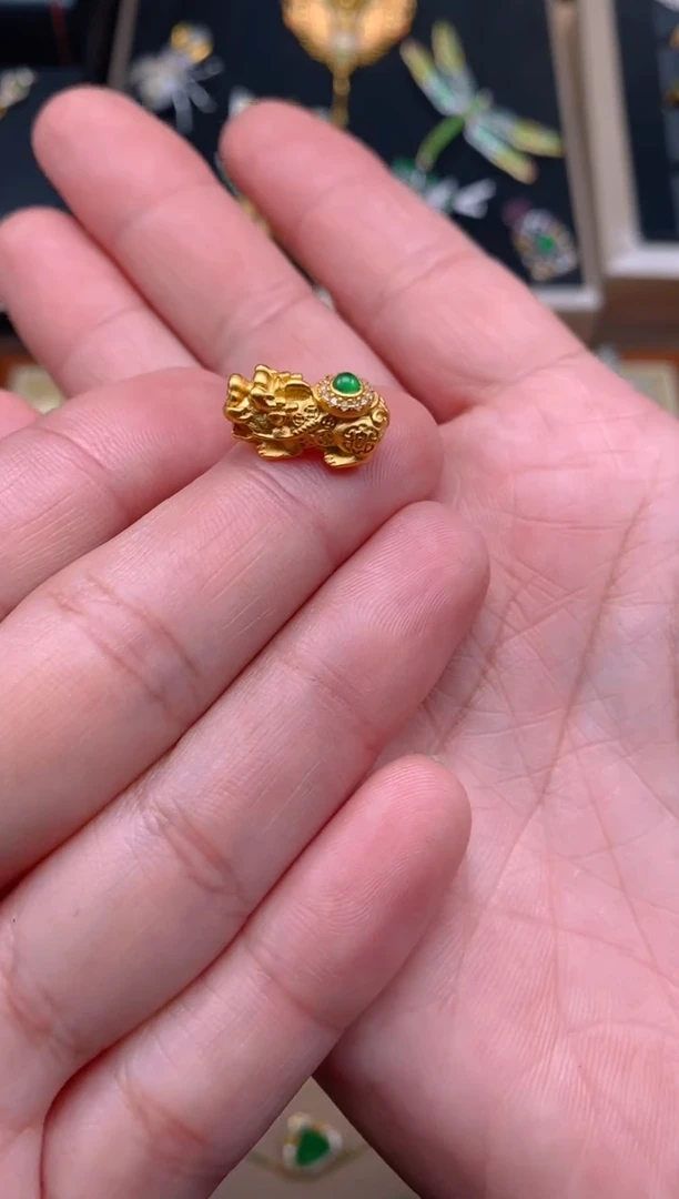 【闪购商品】翡翠吊坠(不含链)银S925镶嵌貔貅