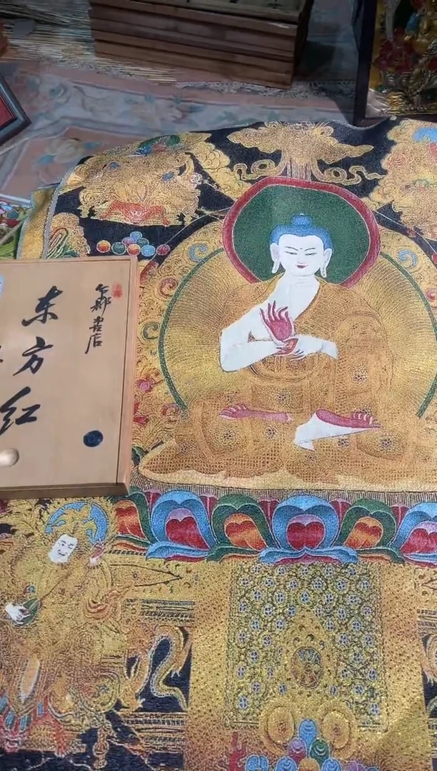 刺绣卷轴画天天的唐卡tk16
