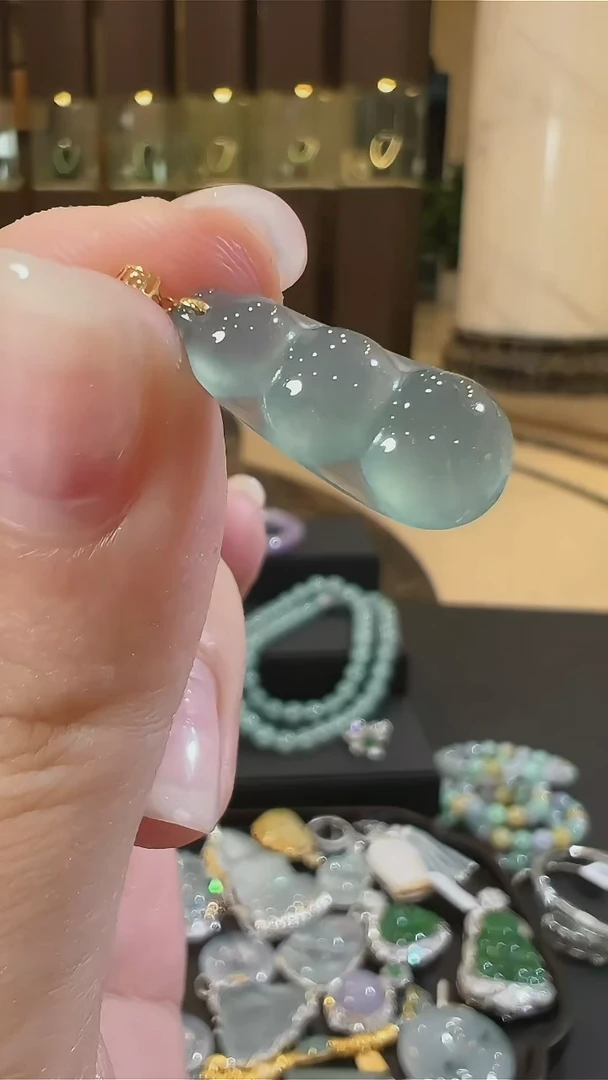 翡翠18K金镶嵌吊坠(不含链)天然A货翡翠HJ18多样性发一