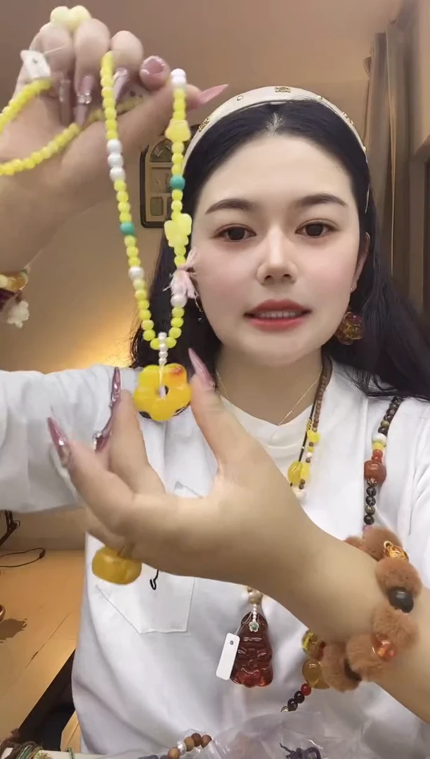 无合金熊北北时尚穿搭饰品