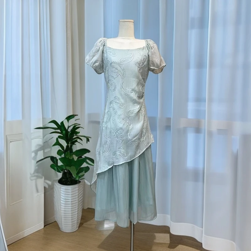 1128刺绣旗袍连衣裙女款时尚百搭简约显瘦气质连衣裙