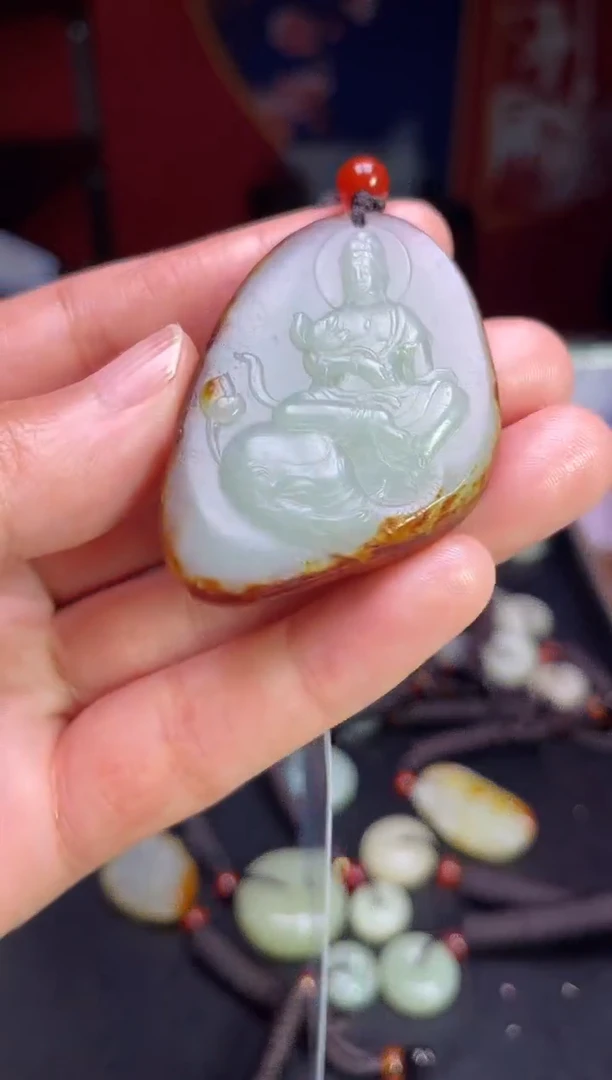 颈饰未镶嵌和田玉1