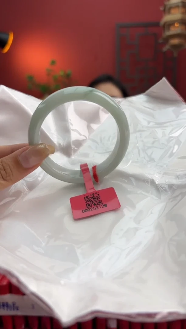 未镶嵌手镯翡翠翡翠手镯4