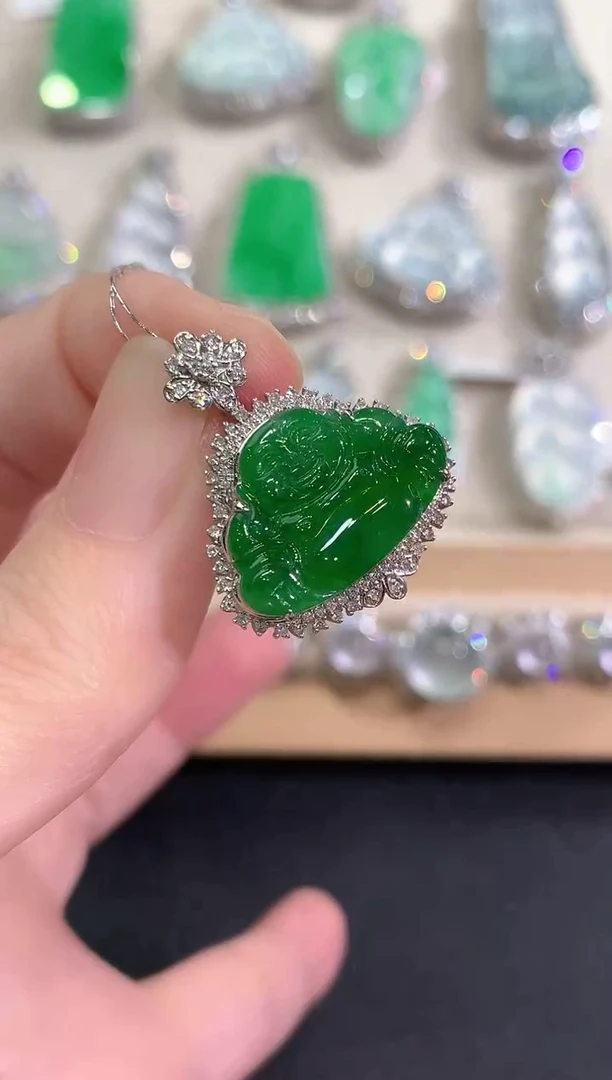 吊坠(不含链)18K金镶嵌翡翠冬日珠宝W10