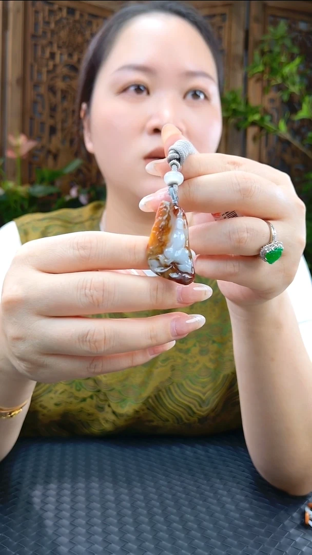 吊坠(不含链)未镶嵌翡翠翡翠吊坠